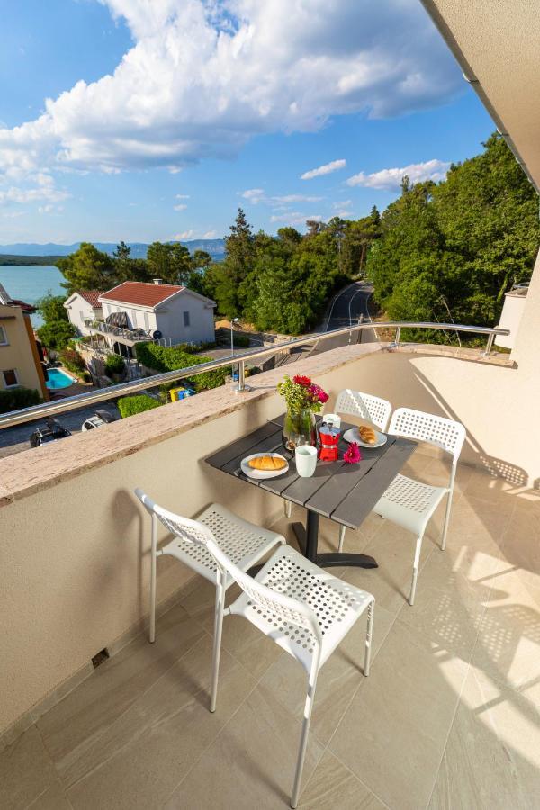 Apartments Sucic 2 Солине Екстериор снимка